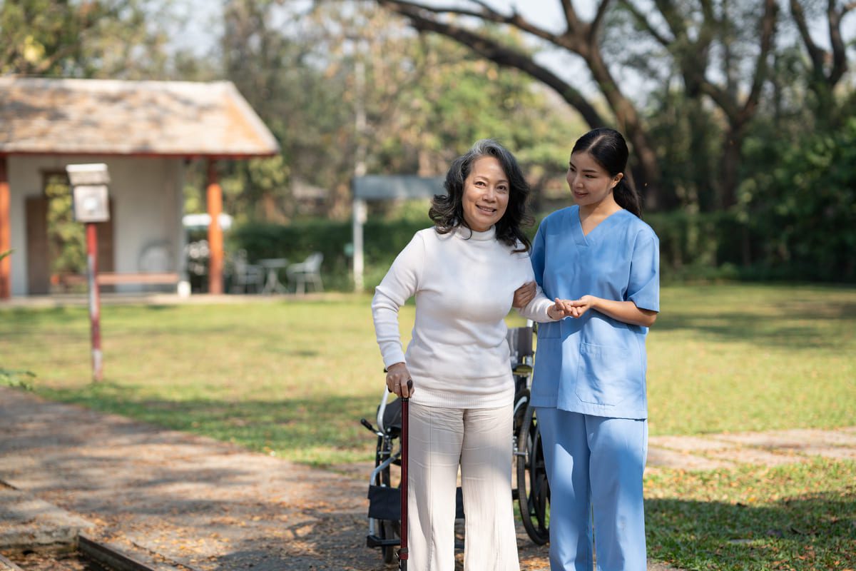 Imagen destacada de “Atención a pacientes con demencia: funciones del auxiliar”