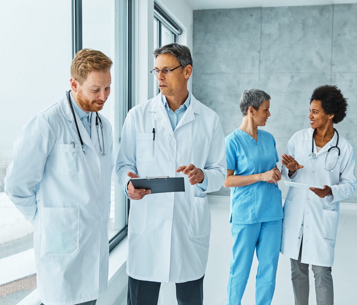 Imagen destacada de “Formación continua para celadores: cómo mejorar tus competencias”