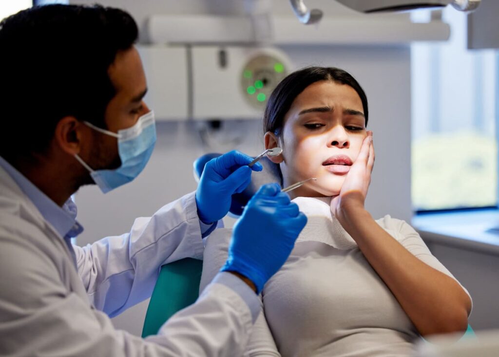 Prácticas para prevenir enfermedades periodontales en pacientes adultos