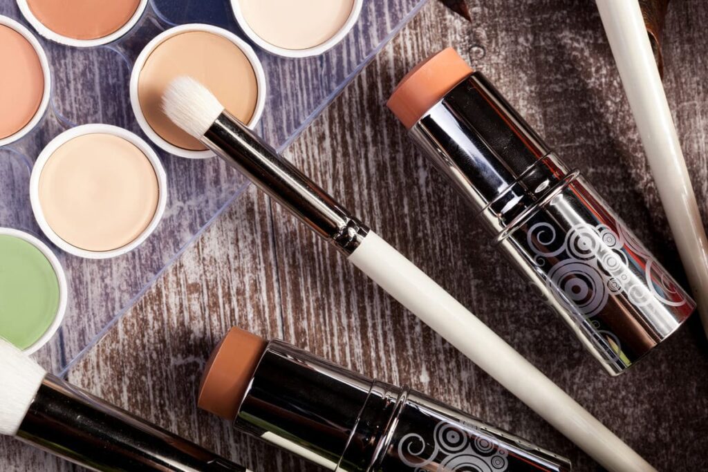 Corrección de imperfecciones y decoloraciones