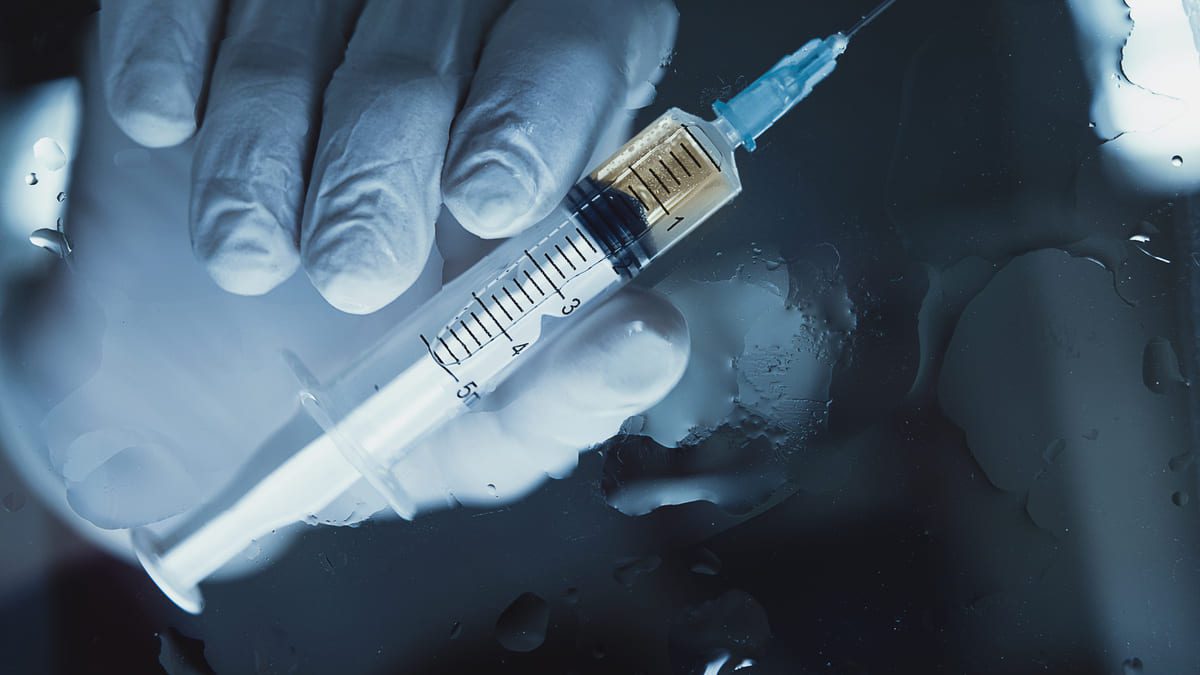 Imagen destacada de “INEFORMA lanza su nuevo curso de embalsamamiento y conservación de cadáveres para profesionales del sector funerario”