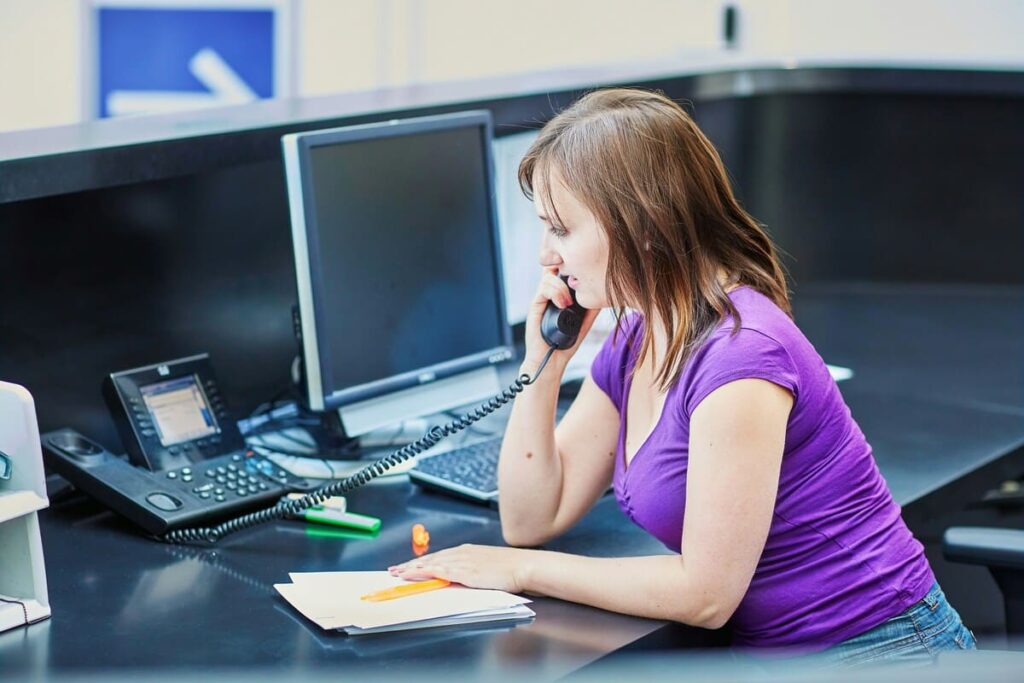 Material de estudio y temario oficial para superar con éxito las oposiciones de auxiliar administrativo.