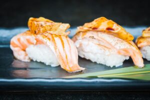 Experto en sushi y sashimi: Dominio de la cocina japonesa tradicional