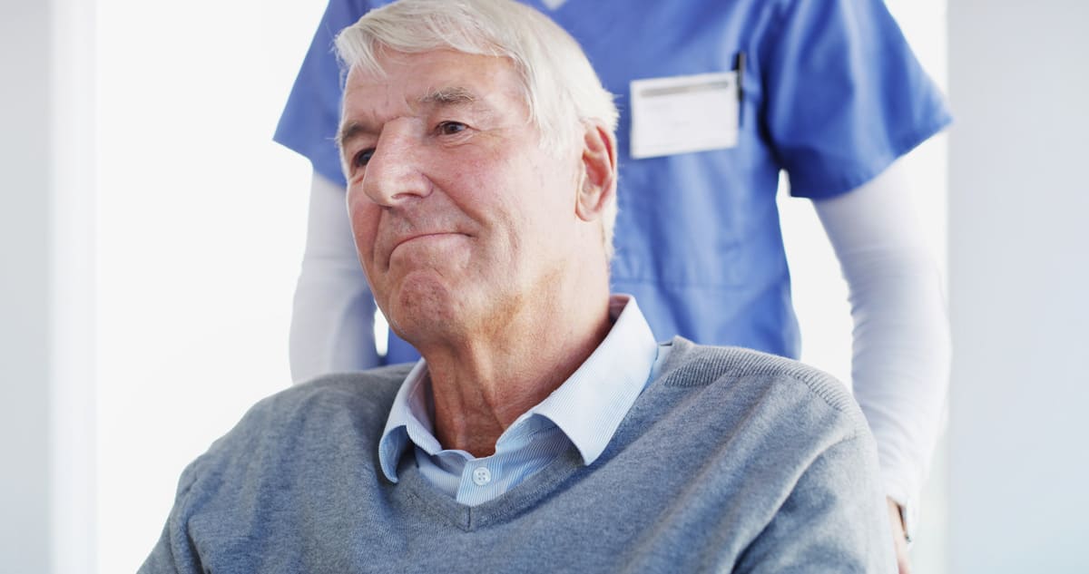 Imagen destacada de “El papel del celador en el traslado y movilización de pacientes”