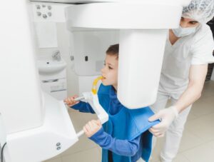 Imagen destacada de “Protocolos para pacientes pediátricos en radiología dental”