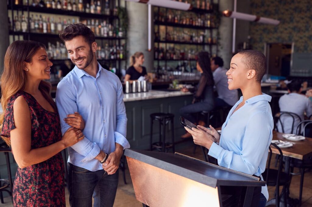 Especialización en Maître: Gestión y Atención en el Servicio de Restaurantes